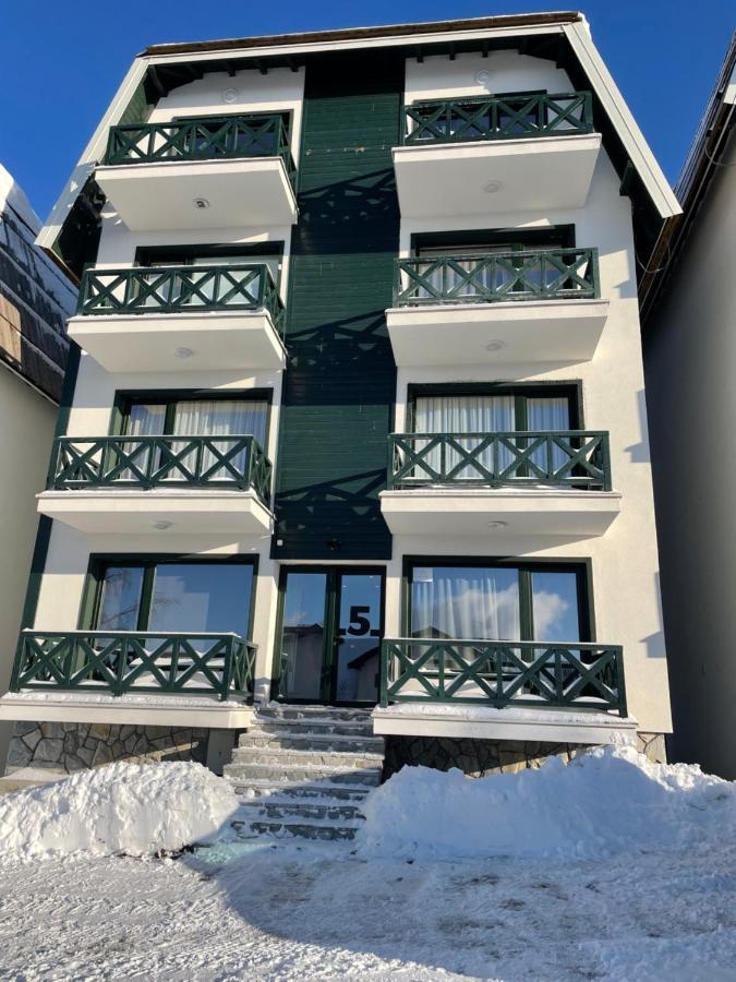 Апартаменти Pano Kopaonik Panorama Екстер'єр фото